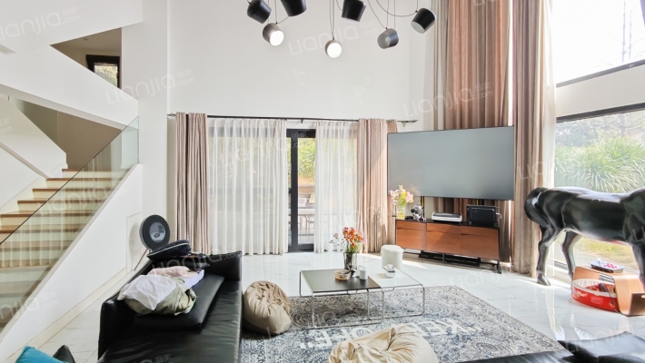 保利高尔夫花园二手房实景图