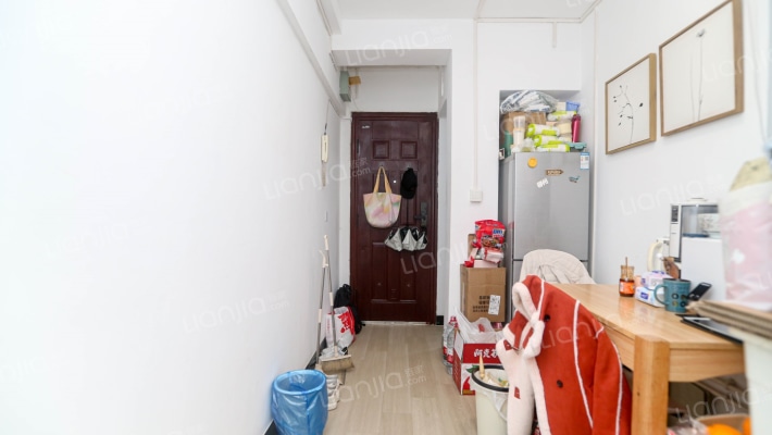 浦东南路2141弄二手房实景图