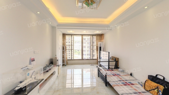 上城国际南区二手房实景图