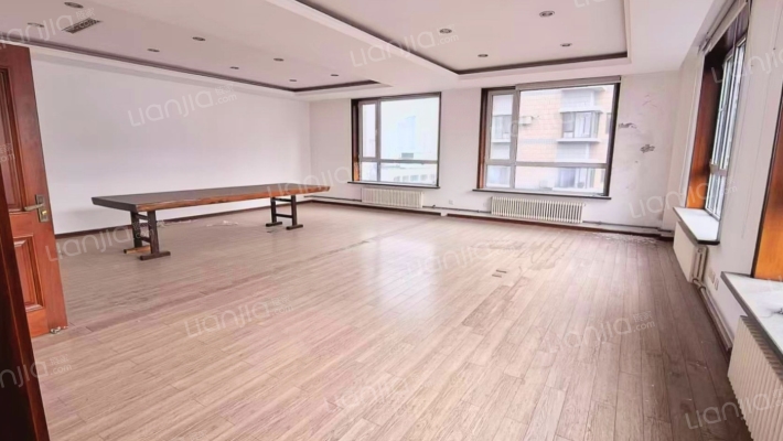 红岩街5号二手房实景图