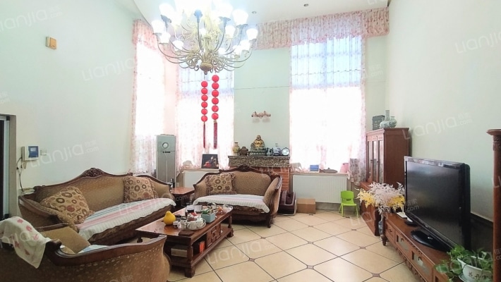 中央花园城市别墅二手房实景图