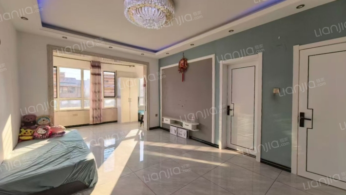 新龙城C2区二手房实景图