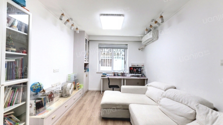 北大新村二手房实景图