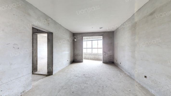 中威国际公寓二手房实景图