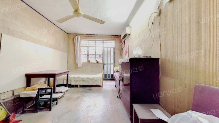 长阳路1900弄二手房实景图