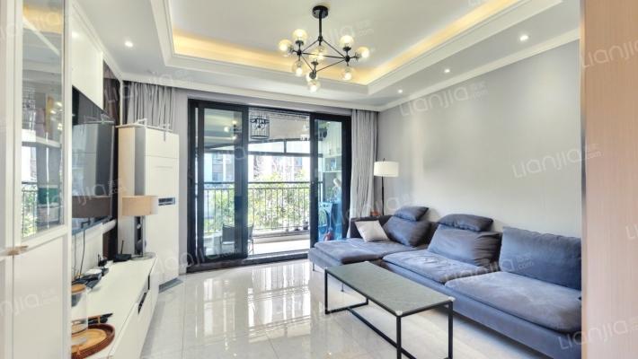 南山雨果西区二手房实景图