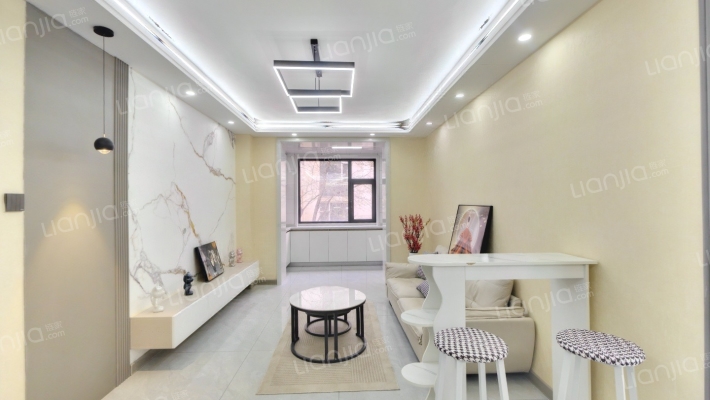 金地·卡诗维亚二手房实景图