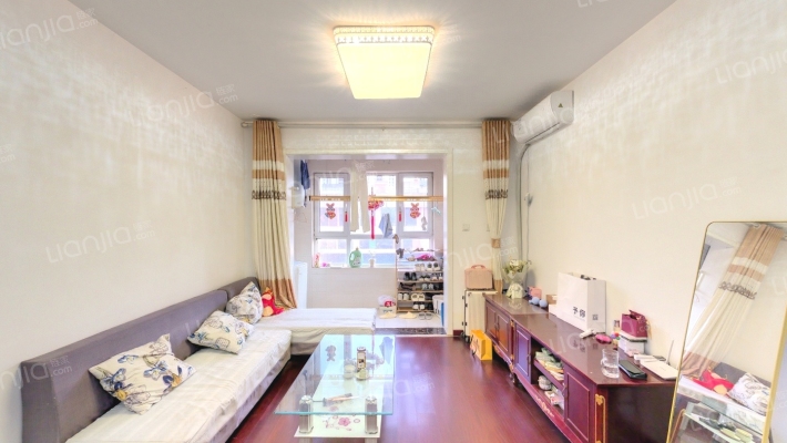 鑫苑世家公馆文鼎苑二手房实景图