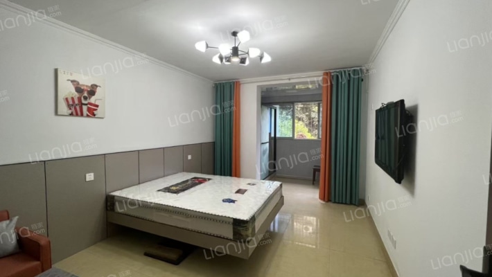 钢管厂三区二手房实景图