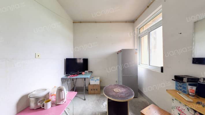 绿地长兴新苑北苑二手房实景图