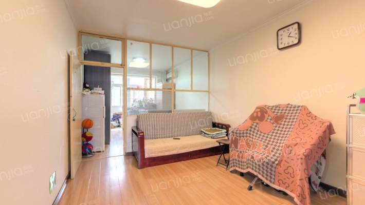 城子大街126号二手房实景图