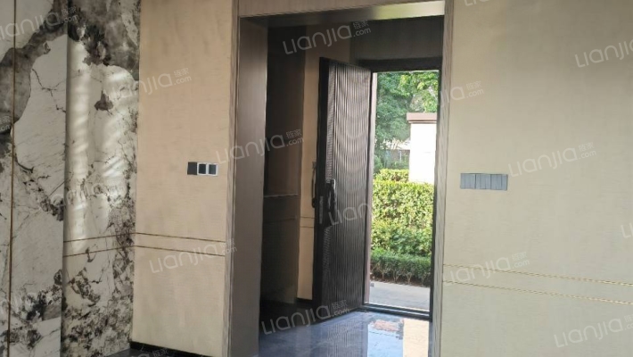 海棠湾·天房墅二手房实景图