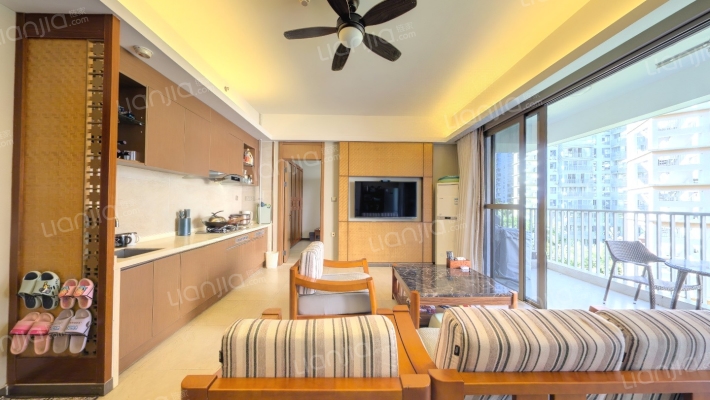 万科湖畔度假公园一期二手房实景图