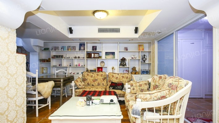 绿地海珀璞晖二手房实景图