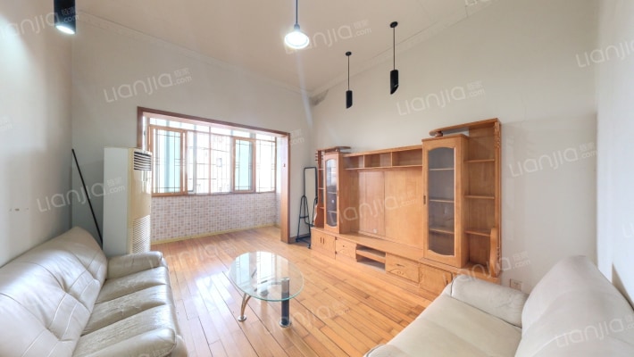 科教新村二手房实景图