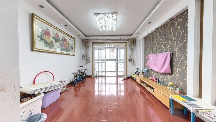 宝业城市绿苑东区二手房实景图