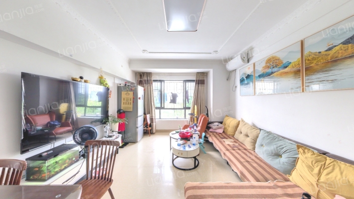 汇景新城中心三期二手房实景图