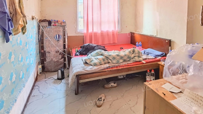 德安里二手房实景图