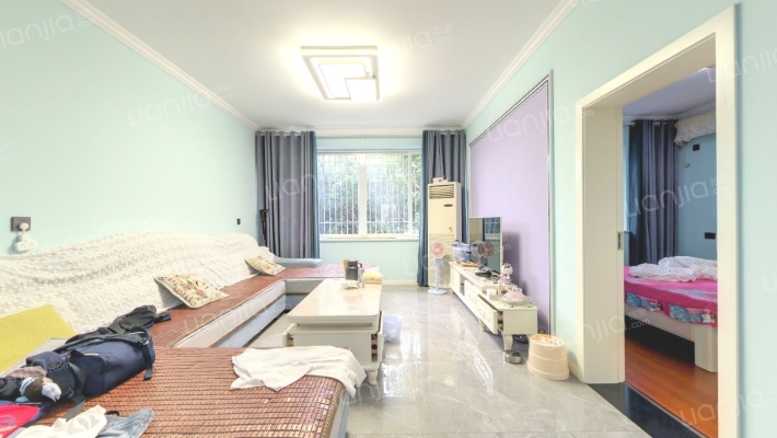 月华村二手房实景图