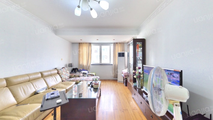 建德花园紫藤苑二手房实景图