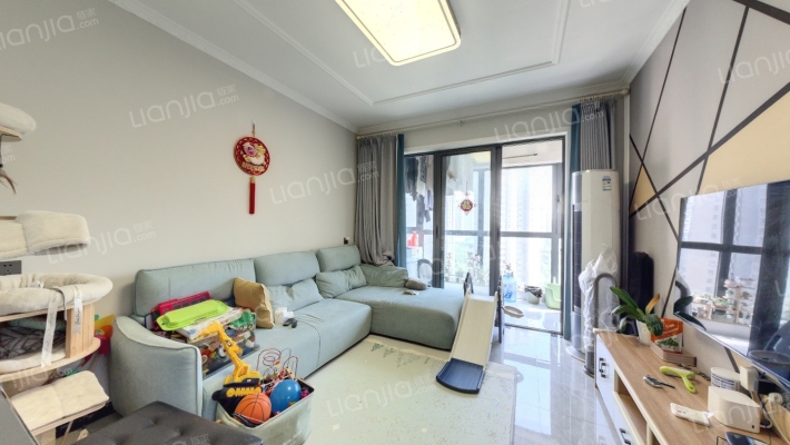 泰宏建业国际城16号院二手房实景图