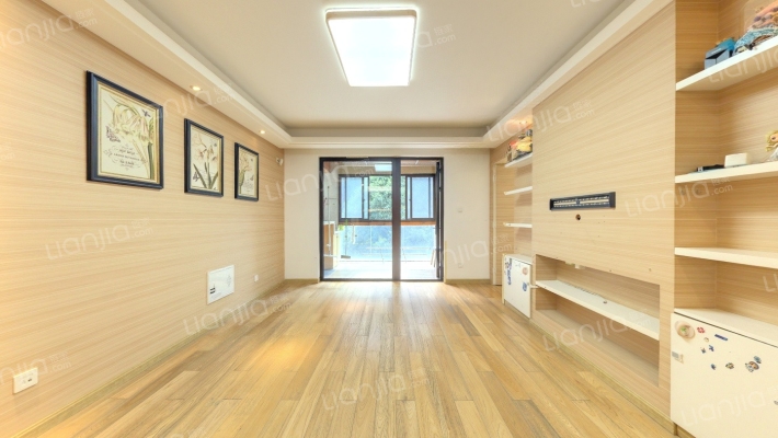 万科城花新园二手房实景图