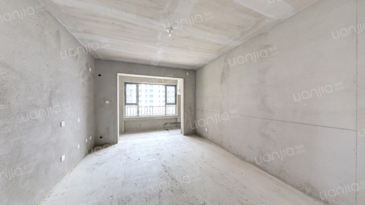 东胜珑辰园二手房实景图