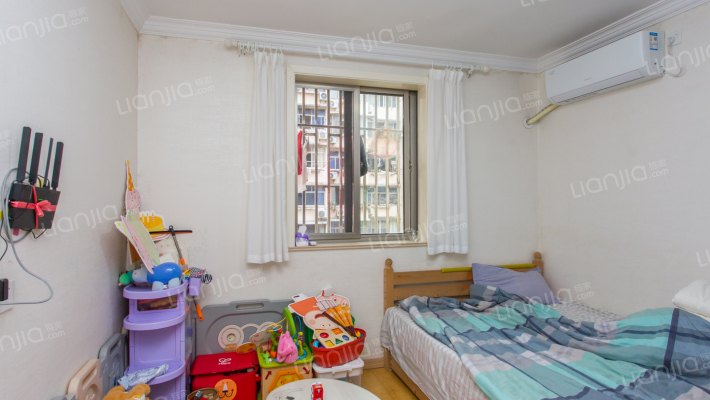 桃浦十村（紫藤苑小区白丽路701弄）二手房实景图