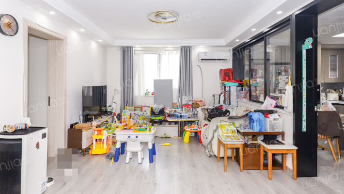 共康六村二手房实景图