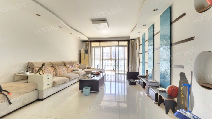 淞浦花园二手房实景图