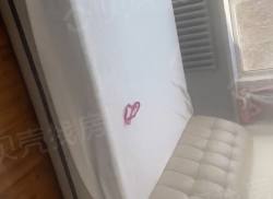 整租·新发小区B区 1室1厅 南/北_新发小区B区租房