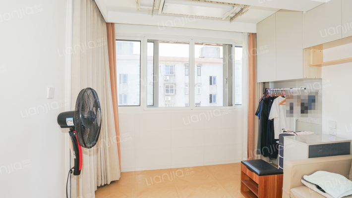 泰和新城(泰和西路3381弄)二手房实景图