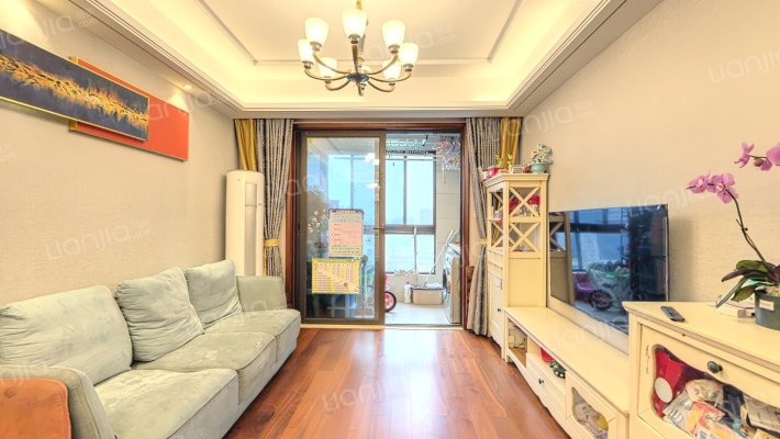 荣安心尚园二手房实景图