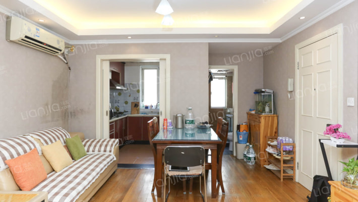 天宝路15弄二手房实景图