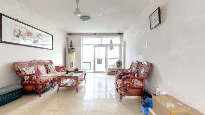 航运路999二手房实景图