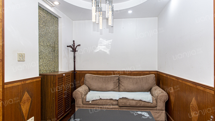 三航大厦二手房实景图