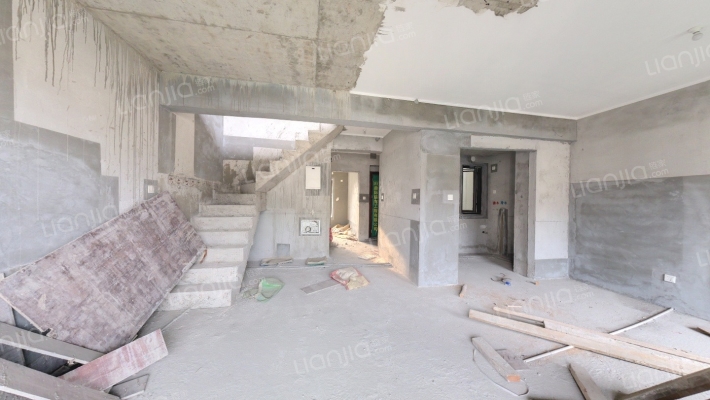 金地湖岸风华公馆二手房实景图