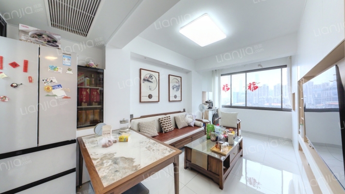 鸿辉阁二手房实景图