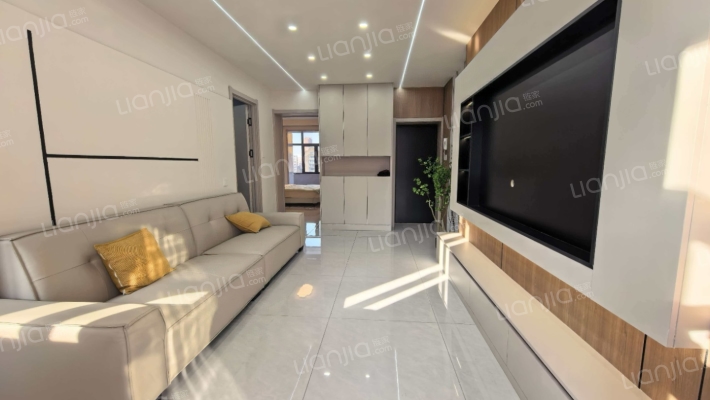 教师进修楼二手房实景图