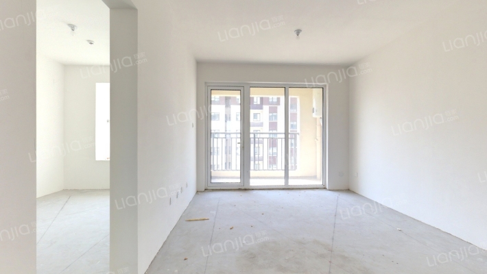 龙山华府二手房实景图