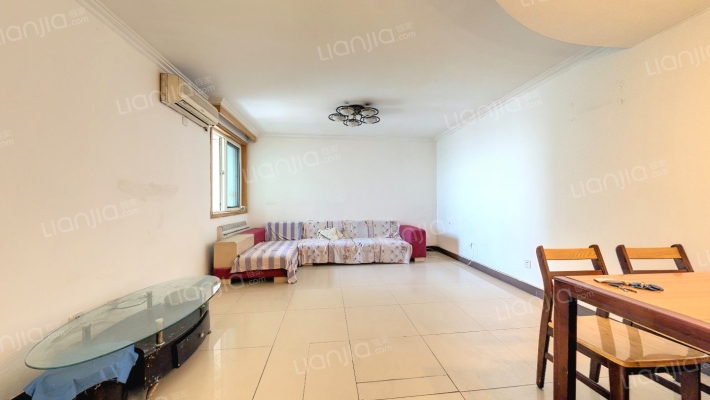 政馨园三区二手房实景图