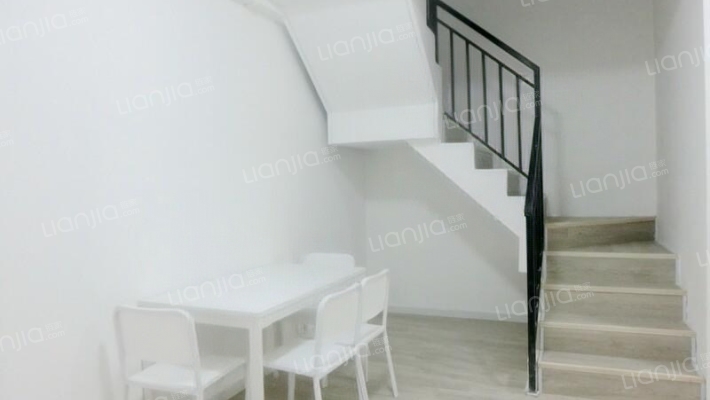 绿地天呈二手房实景图