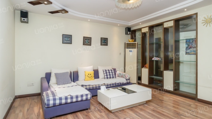 明怡园二手房实景图