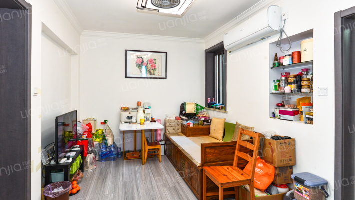 德都路165弄二手房实景图