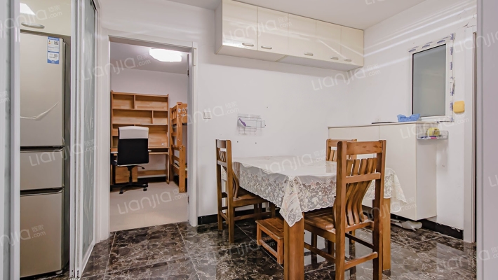 会铁小区二手房实景图