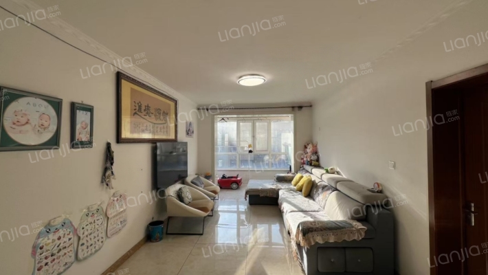 隆雨虹馆二手房实景图