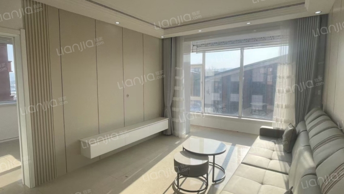 滨河国际二手房实景图