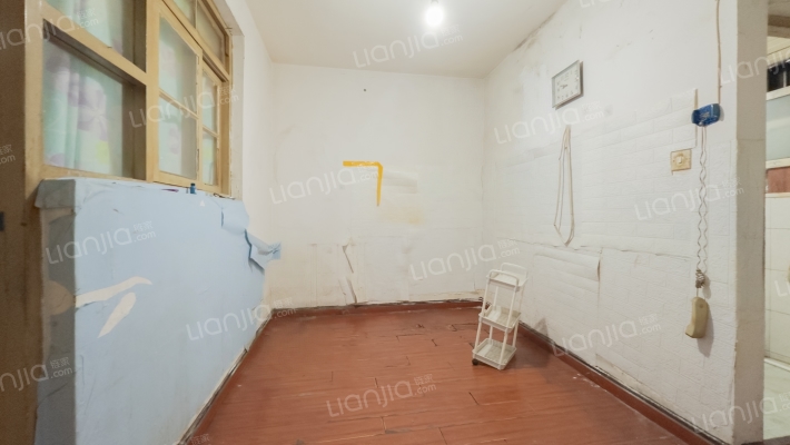 京浦小区82支弄二手房实景图