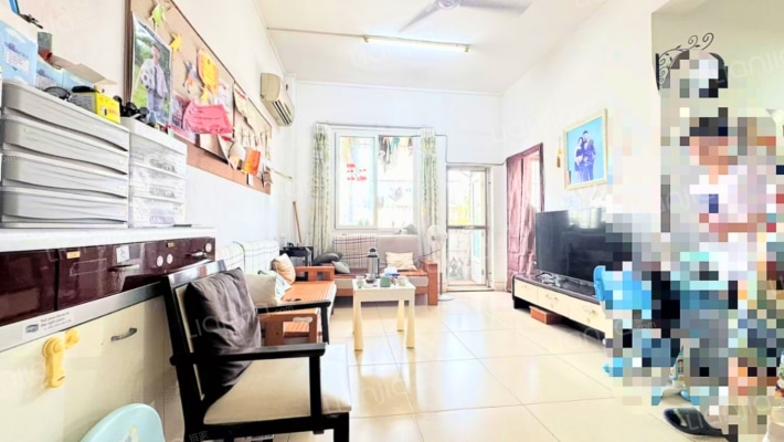 鸿裕一街二手房实景图