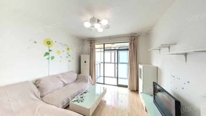 旭日华庭金棕榈北区二手房实景图